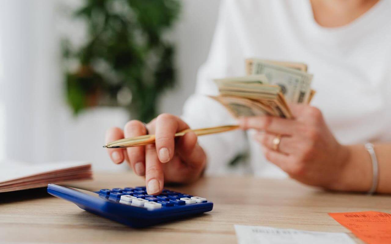 Relación con el Dinero y Finanzas efectivas para emprendedores ...